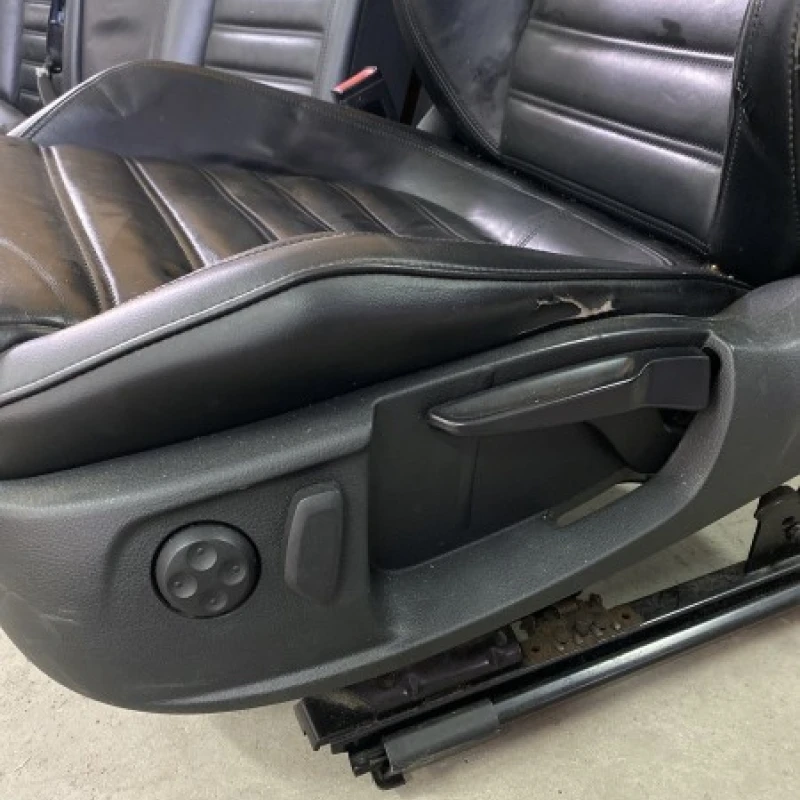 Scaune fata spate interior / Volkswagen Passat B7 2014 / Interior