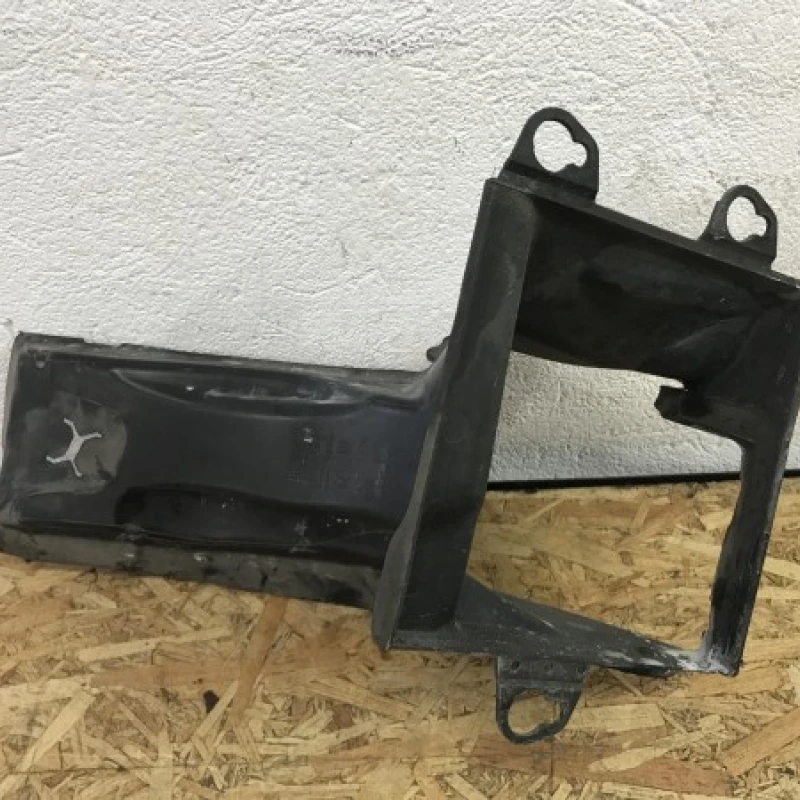 Deflector captare aer intercooler Audi 