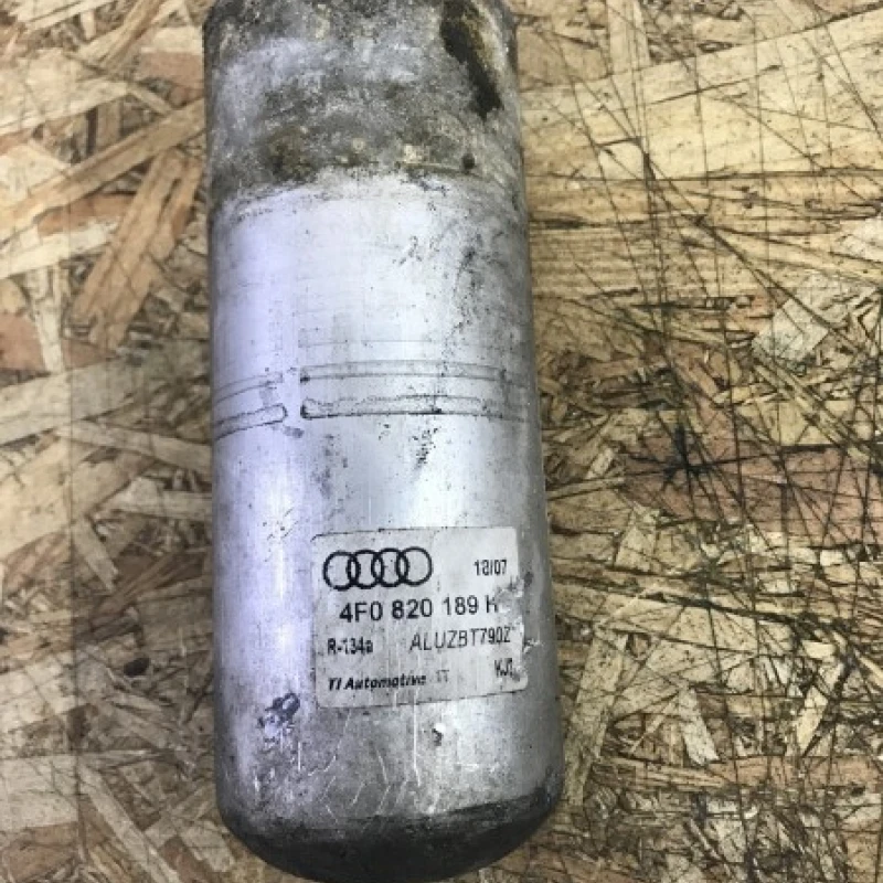 Filtru deshidrator Audi 
