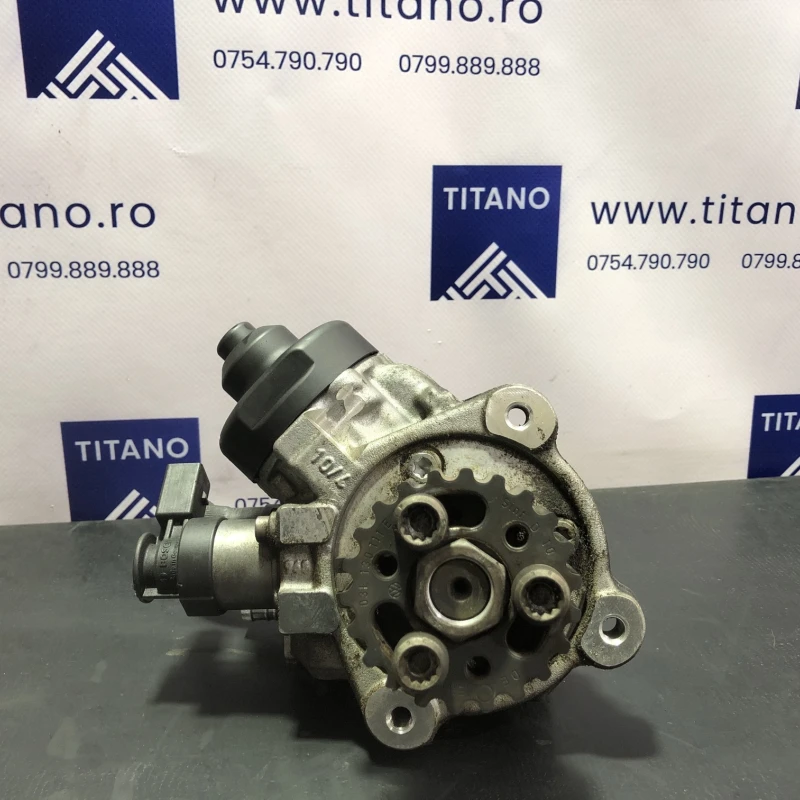 Pompa de injectie inalte / Volkswagen Passat B7 2012 / Motor, racire si evacuare
