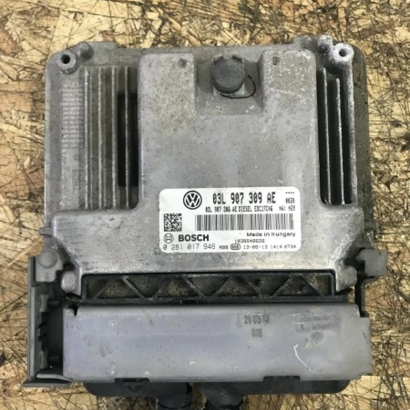 Calculator motor ECU Volkswagen 