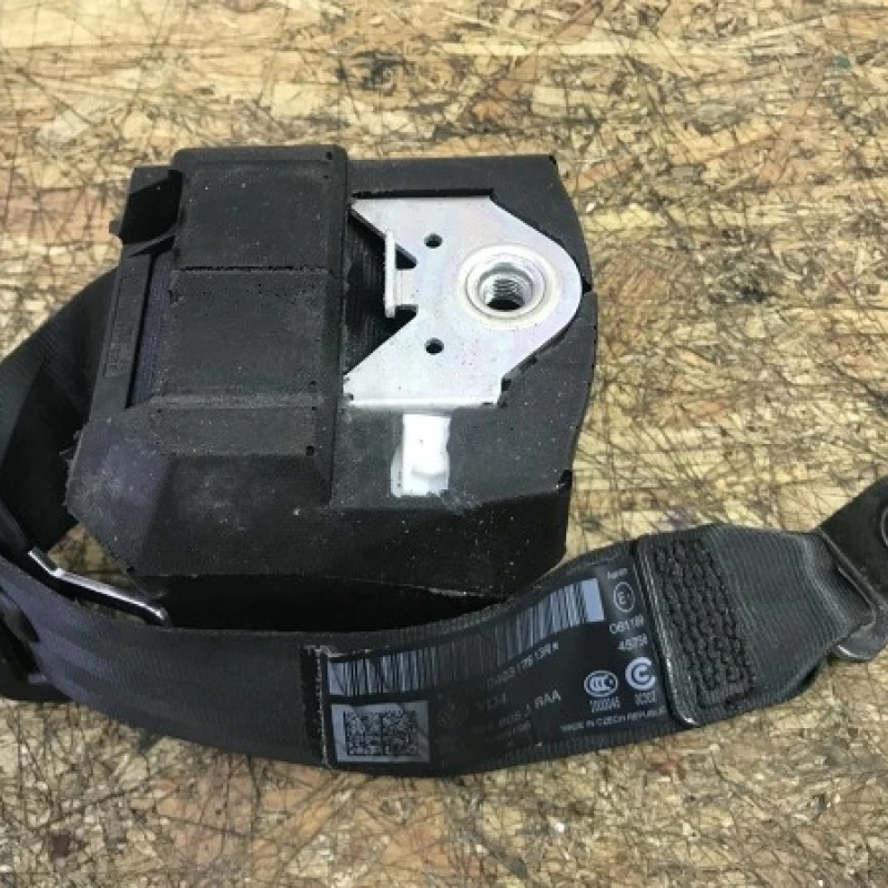 Centura stanga spate Volkswagen 