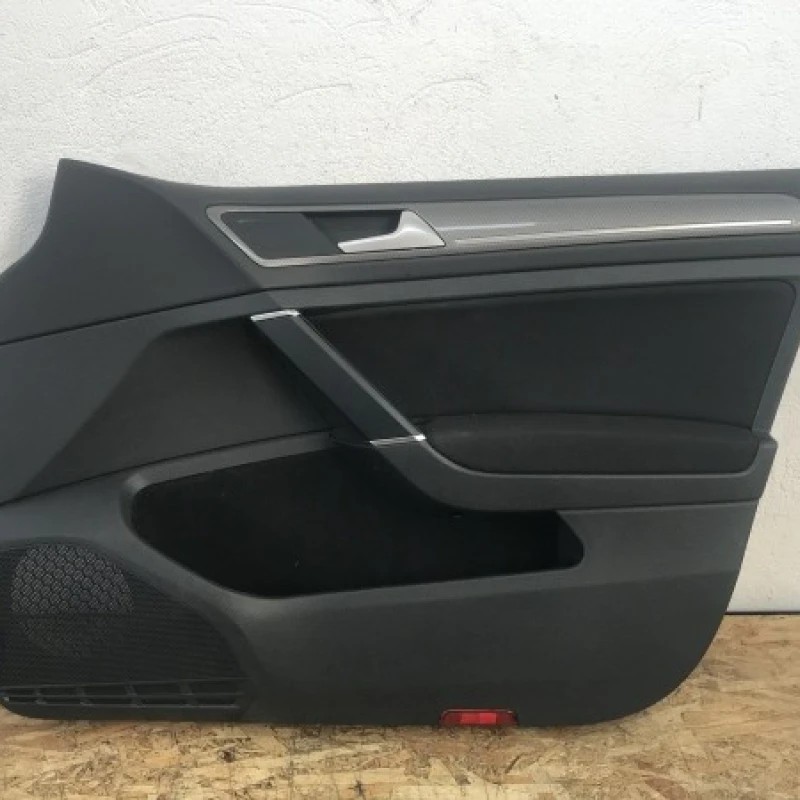 Panou tapiterie usa dreapta fata Volkswagen Golf MK7 Alltrack 2016