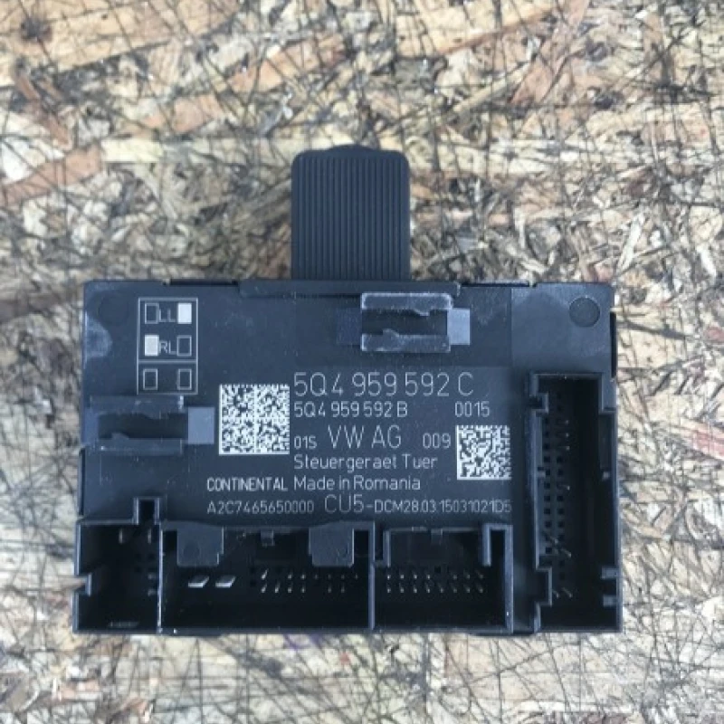 Modul usa dreapta fata Volkswagen 