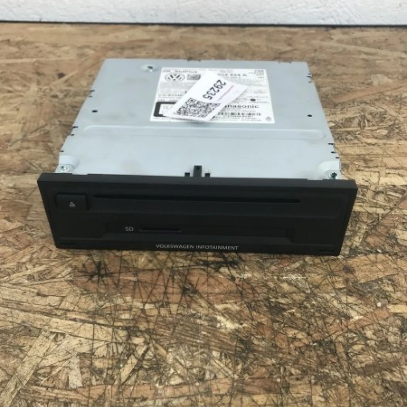 Multi media unit / Volkswagen Golf MK7 Alltrack 2016 / Audio si electronice