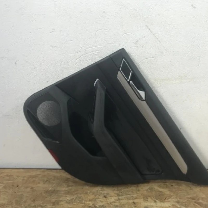 Panou tapiterie usa dreapta spate Volkswagen Passat B8 2016