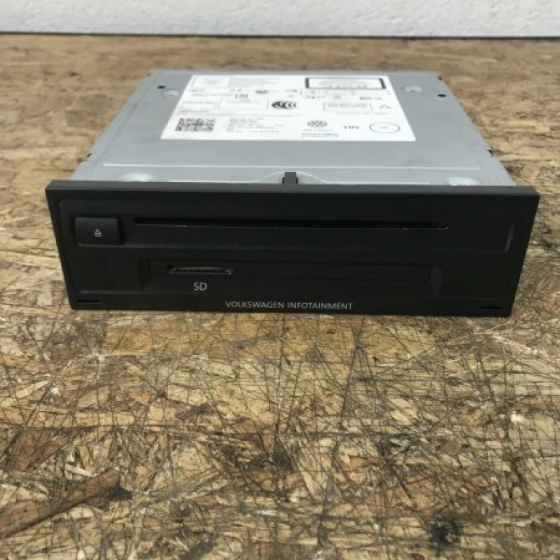 Multi-media sistem navigatie / Volkswagen Passat B8 2016 / Audio si electronice