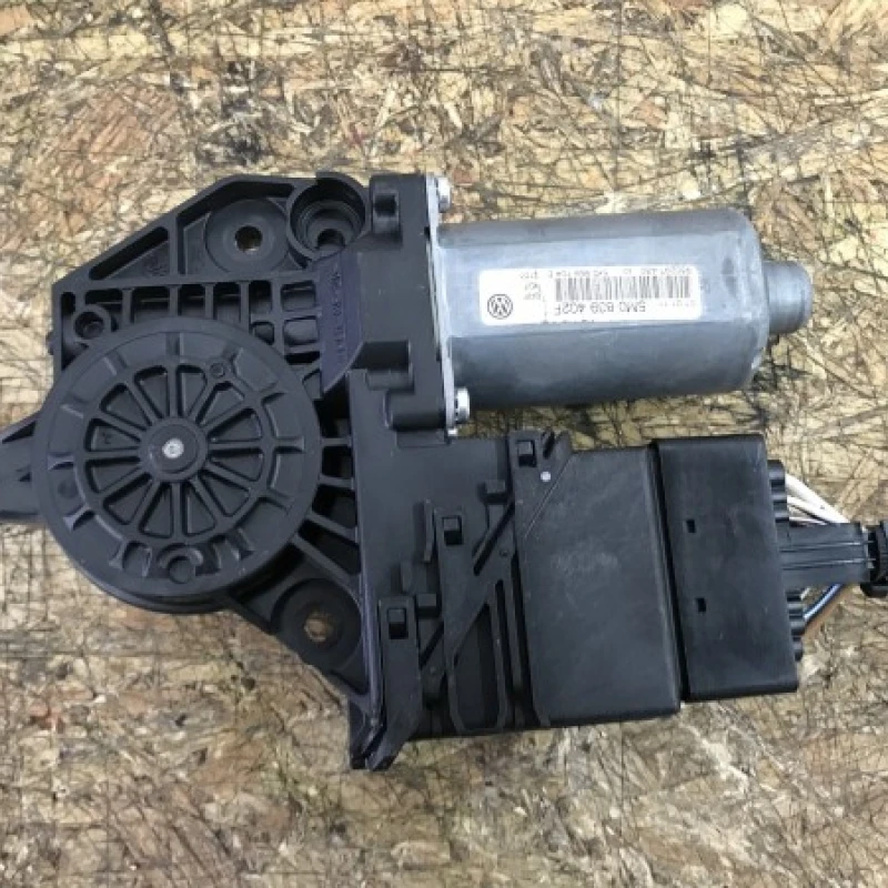 Modul confort usa dreapta spate Volkswagen 