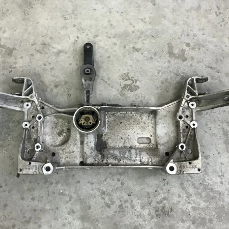 Punte fata cadru motor Volkswagen 