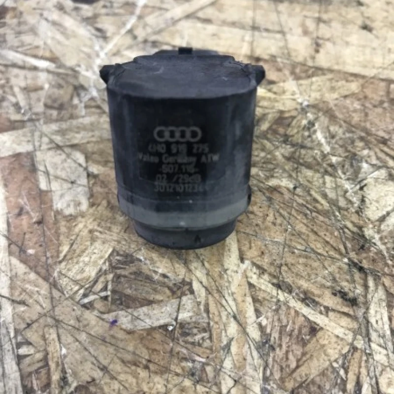 Senzor parcare bara fata / Volkswagen Golf Plus MK6 2011 / Caroserie, oglinzi si faruri