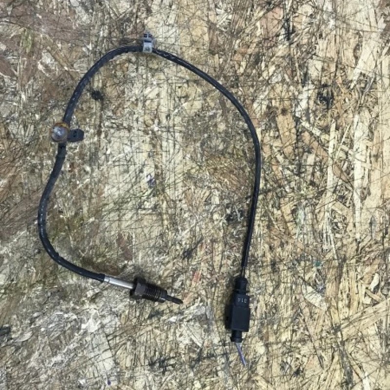 Senzor temperatura gaze / Audi A4 B8 2013 / Audio si electronice