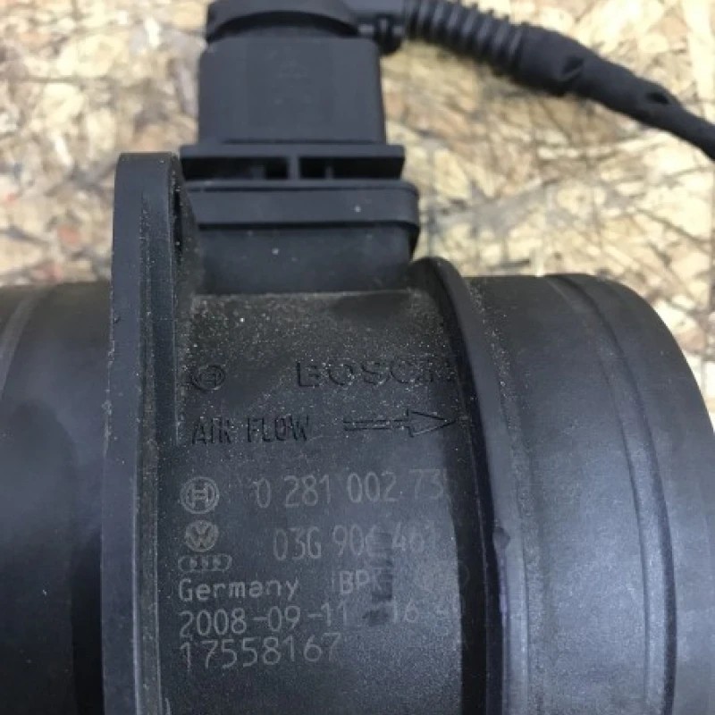 Debitmetru aer / Volkswagen Tiguan 5N 2009 / Motor, racire si evacuare