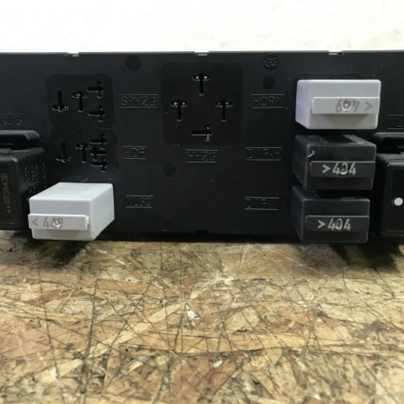 Calculator confort / Volkswagen Tiguan 5N 2009 / Audio si electronice