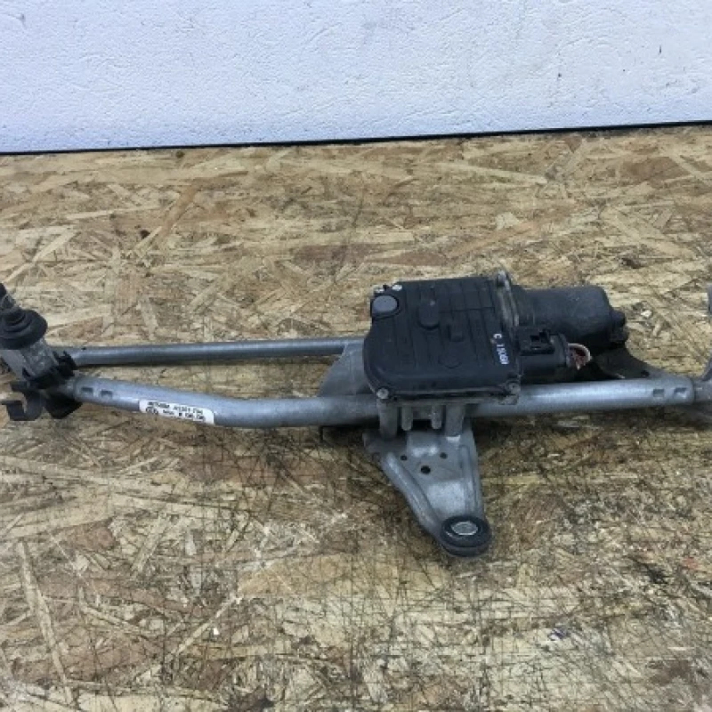 Ansamblu stergator / Volkswagen Passat B7 2012 / Caroserie, oglinzi si faruri