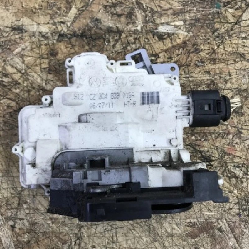 Iala broasca usa dreapta spate / Volkswagen Passat B7 2012 / Caroserie, oglinzi si faruri