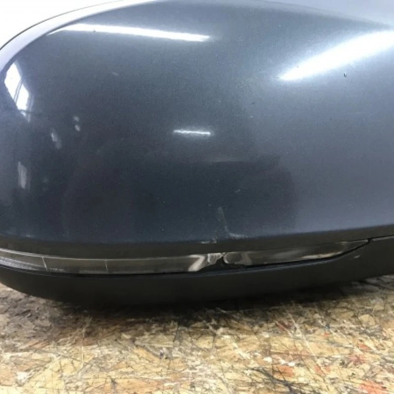 Oglinda dreapta fata cu semnalizare / Audi A4 B8 2009 / Caroserie, oglinzi si faruri