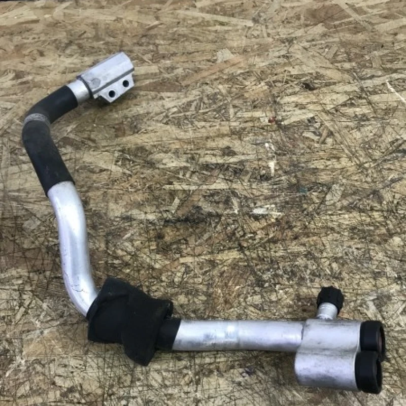 Conducta clima / Audi A4 B8 2009 / Climatizare