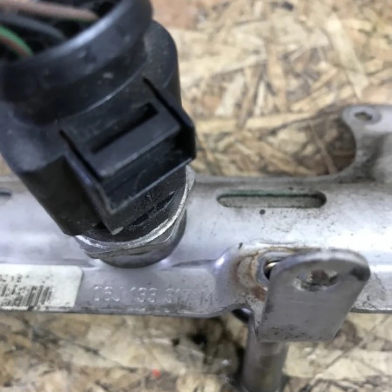 Rampa injectoare / Audi A4 B8 2009 / Motor, racire si evacuare