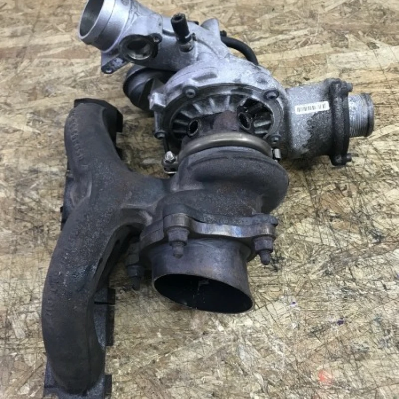 Turbosuflanta turbina / Audi A4 B8 2009 / Motor, racire si evacuare