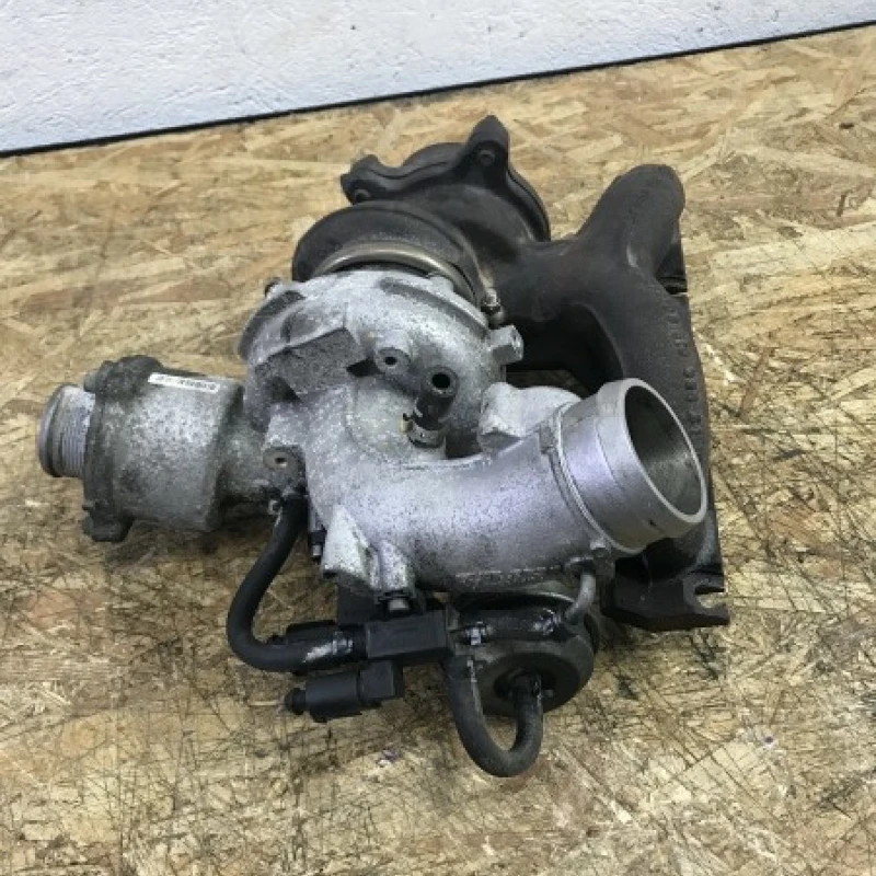 Turbosuflanta turbina / Audi A4 B8 2009 / Motor, racire si evacuare