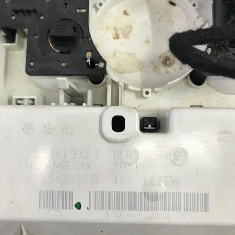Lampa plafon / Audi A4 B8 2009 / Interior