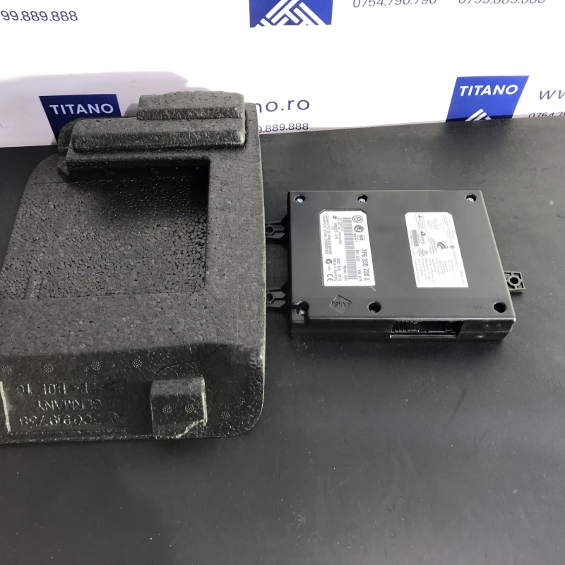 Modul Bluetooth / Volkswagen Passat B7 2012 / Audio si electronice