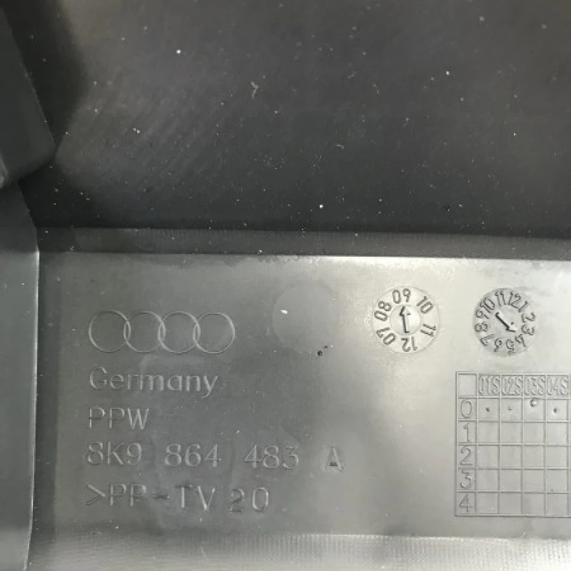 Ornament interior cromat portbagaj / Audi A4 B8 2009 / Caroserie, oglinzi si faruri