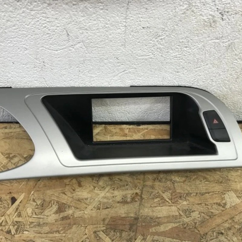 Trim ornament navigatie Audi A4 B8 2009
