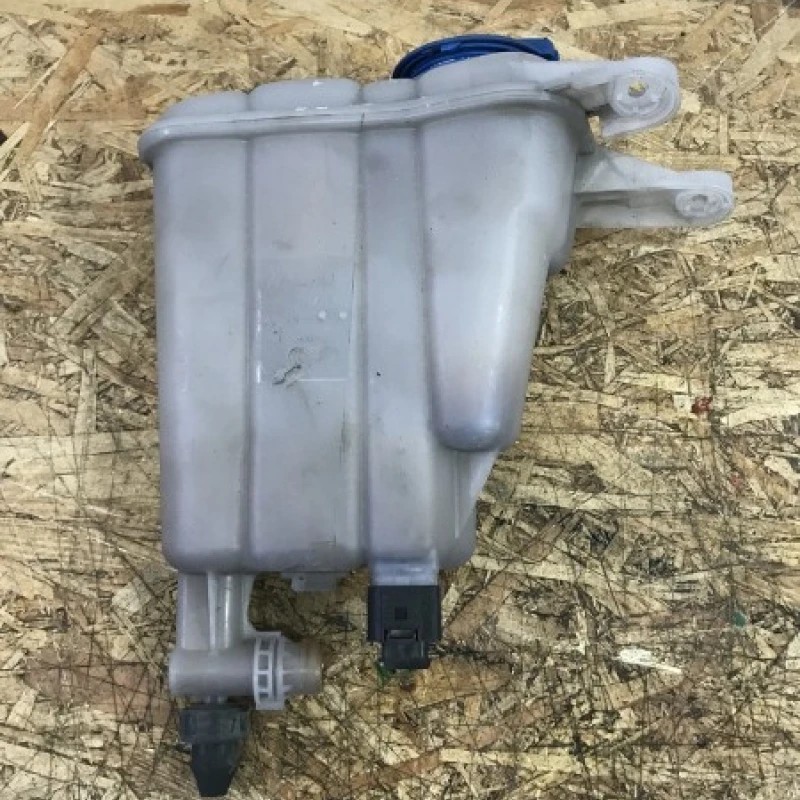 Vas antigel Audi A4 B8 2009