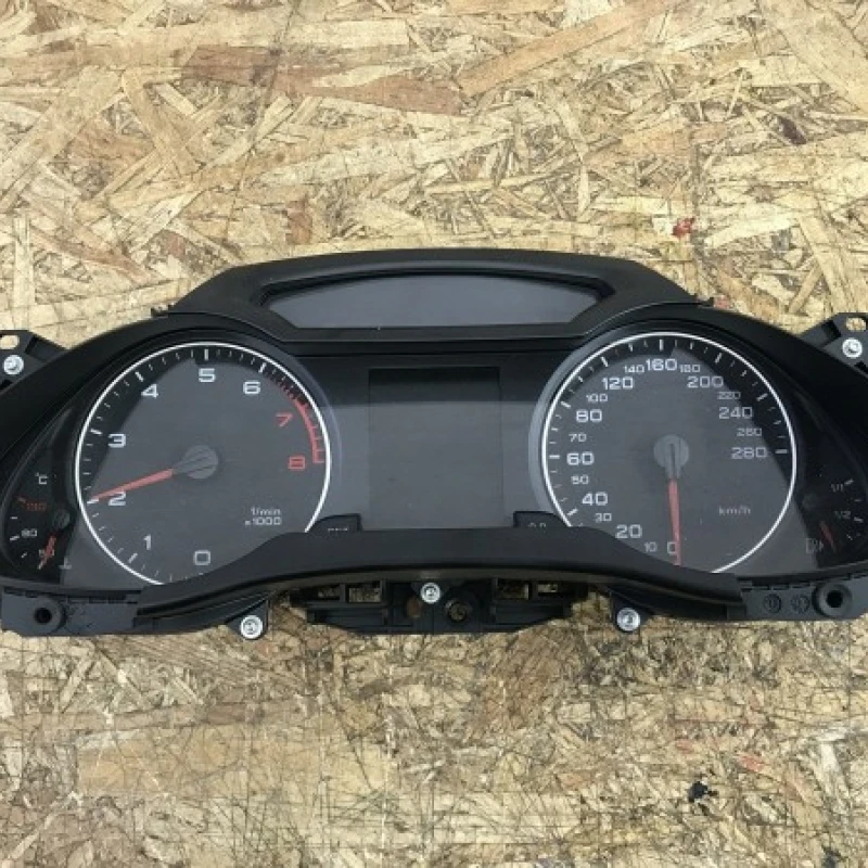 Ceas bord Audi 
