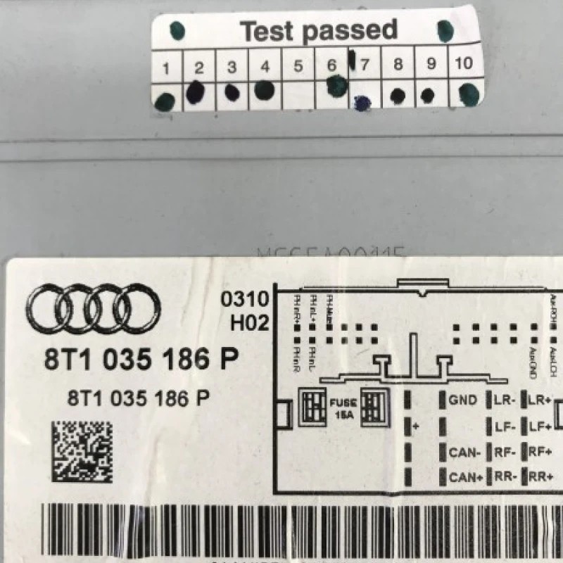 Radio CD / Audi A4 B8 2009 / Interior