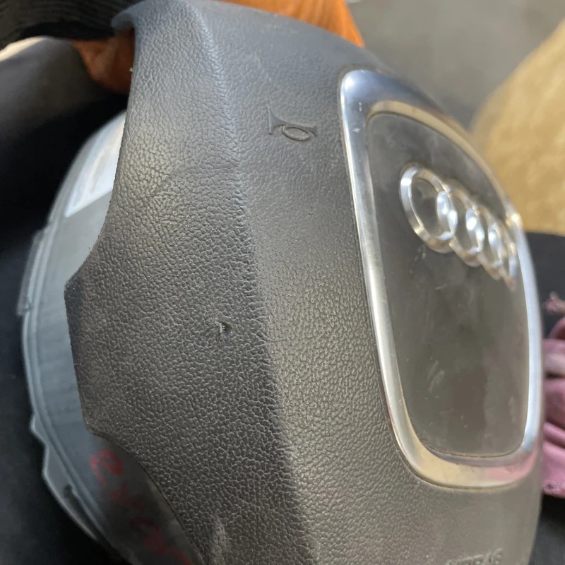Airbag volan / Audi A4 B8 2009 / Interior