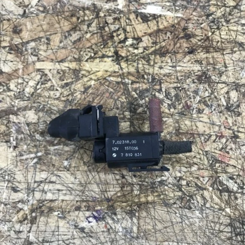 Supapa vaccum BMW 