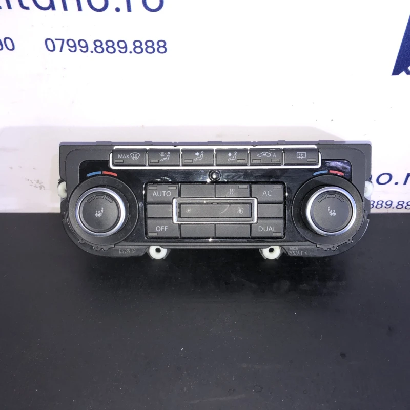 Panou climatronic / Volkswagen Passat B7 2012 / Climatizare