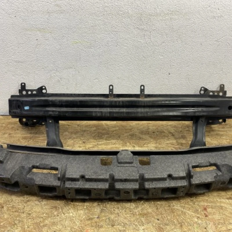 Intaritura bara fata / Volkswagen Passat B6 2010 / Caroserie, oglinzi si faruri