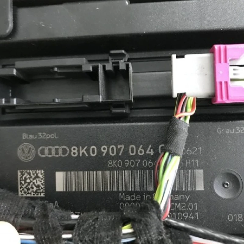 Modul confort BCM / Audi A4 B8 2013 / Audio si electronice