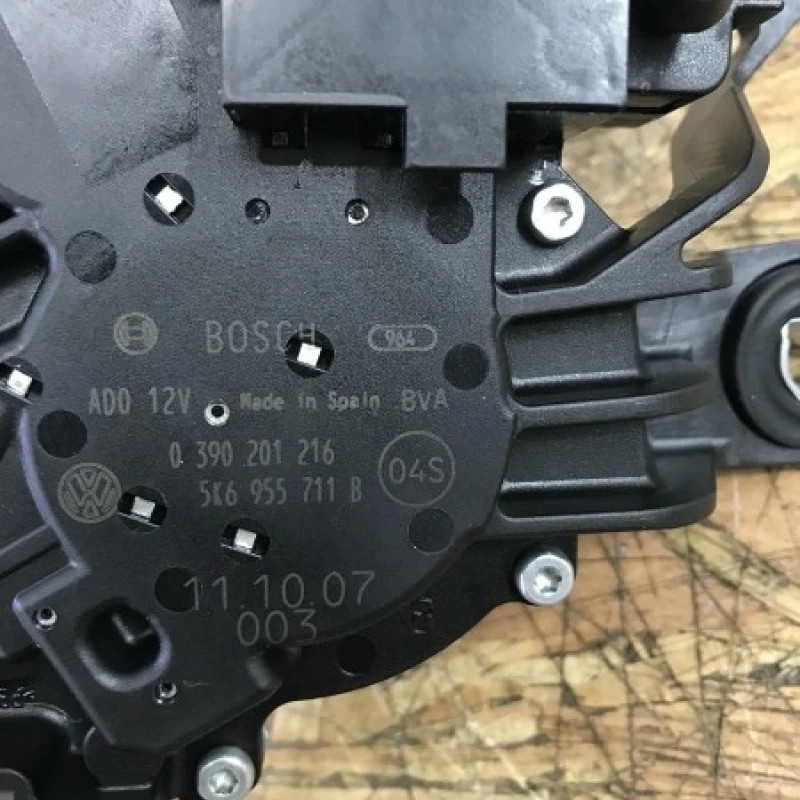 Motoras stergator haion / Volkswagen Golf Plus MK6 2012 / Caroserie, oglinzi si faruri