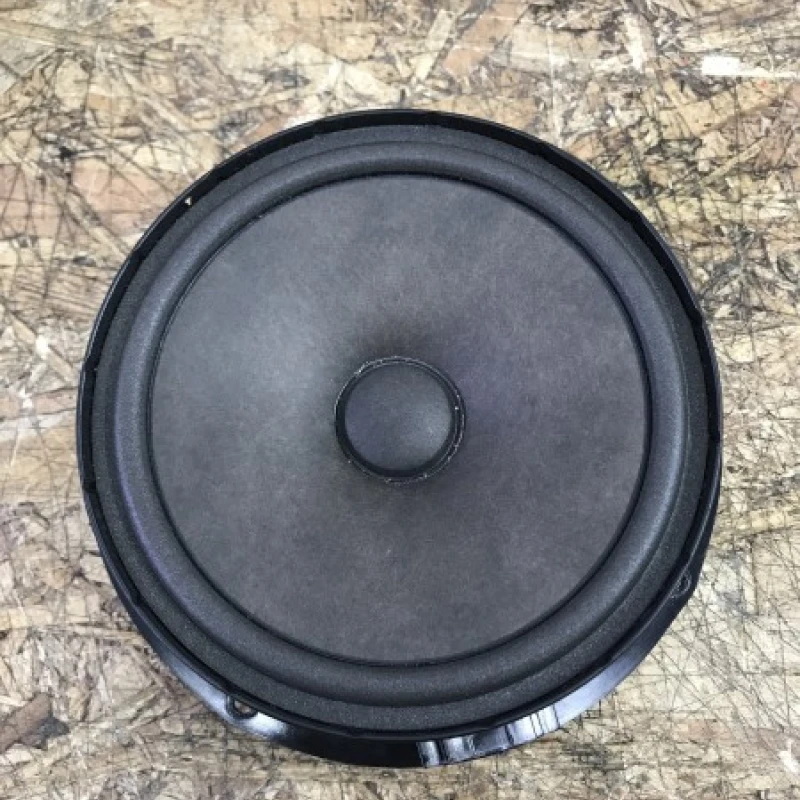 Boxa usa spate / Volkswagen Golf Plus MK6 2012 / Audio si electronice