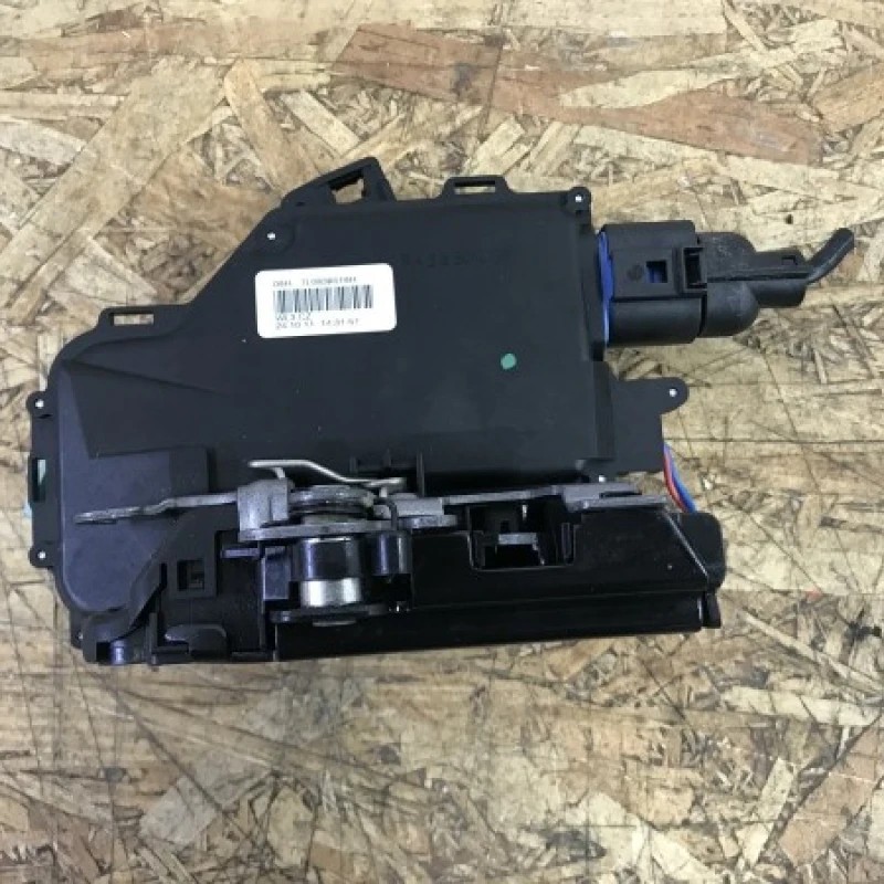 Iala broasca usa dreapta spate Volkswagen Golf Plus MK6 2012