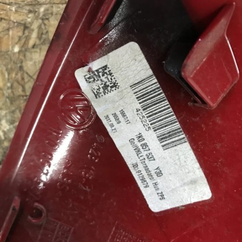 Capac oglinda stanga fata / Volkswagen Golf Plus MK6 2012 / Caroserie, oglinzi si faruri
