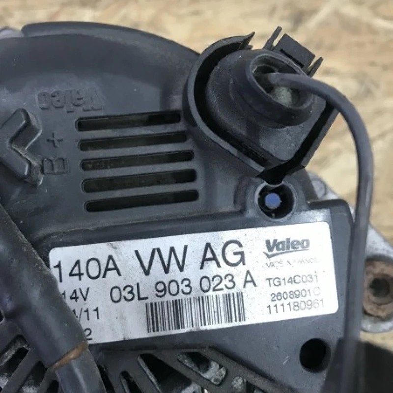 Alternator / Volkswagen Golf Plus MK6 2012 / Motor, racire si evacuare