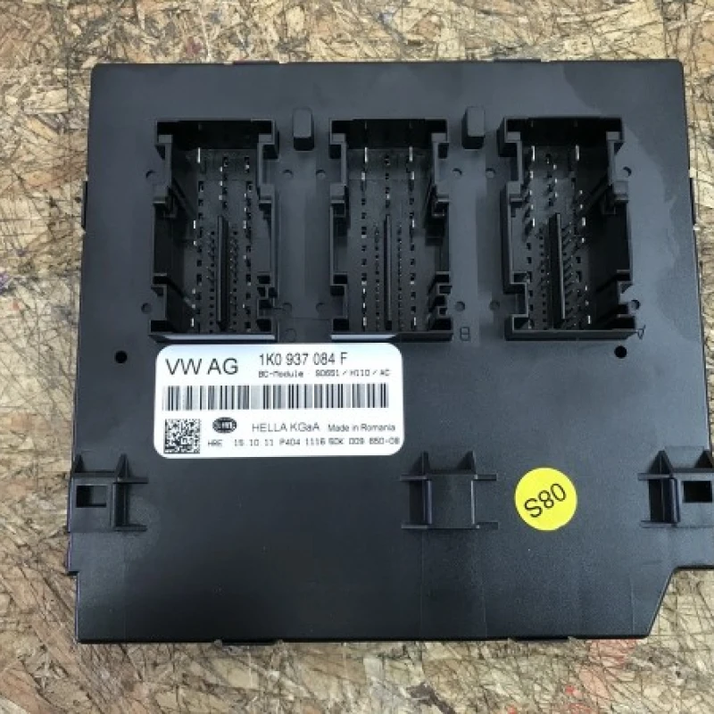 Modul confort / Volkswagen Golf Plus MK6 2012 / Audio si electronice