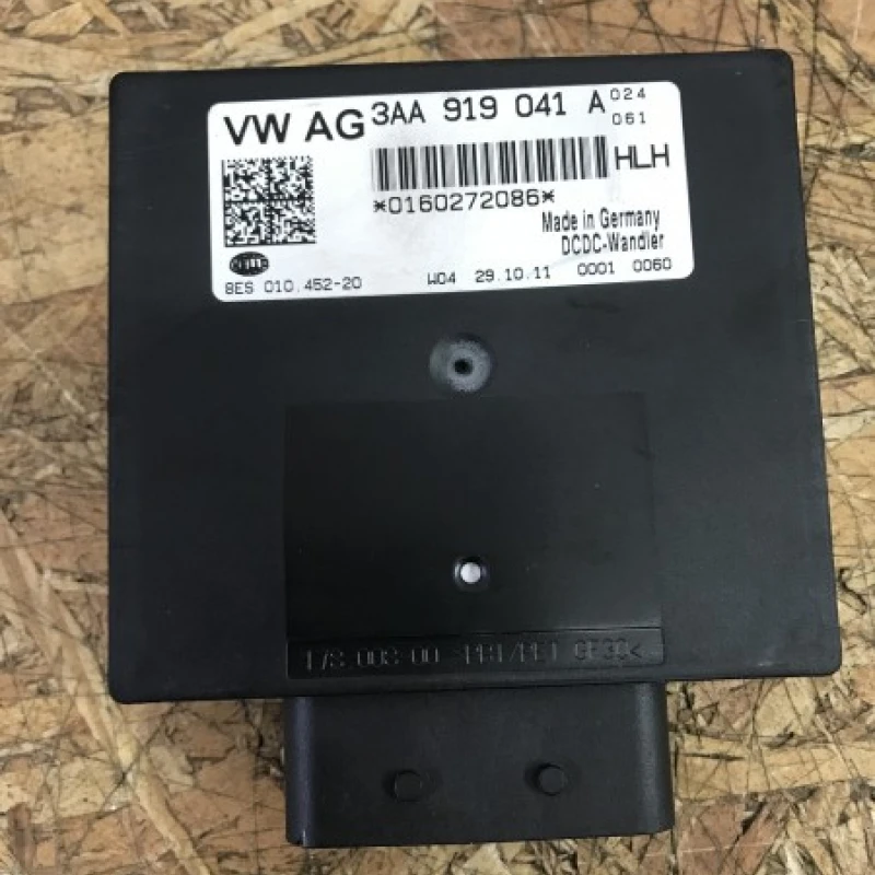 Modul start stop / Volkswagen Golf Plus MK6 2012 / Audio si electronice
