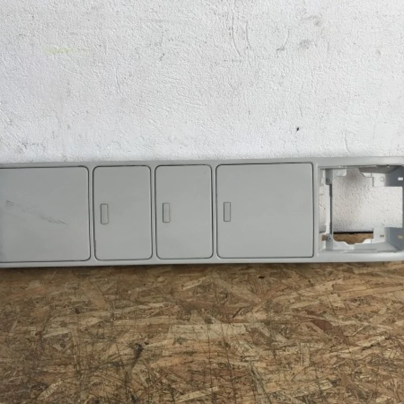Spații depozitare plafon / Volkswagen Golf Plus MK6 2012 / Interior