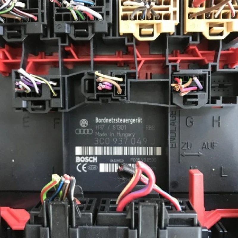Calculator confort / Volkswagen Passat B6 2007 / Audio si electronice