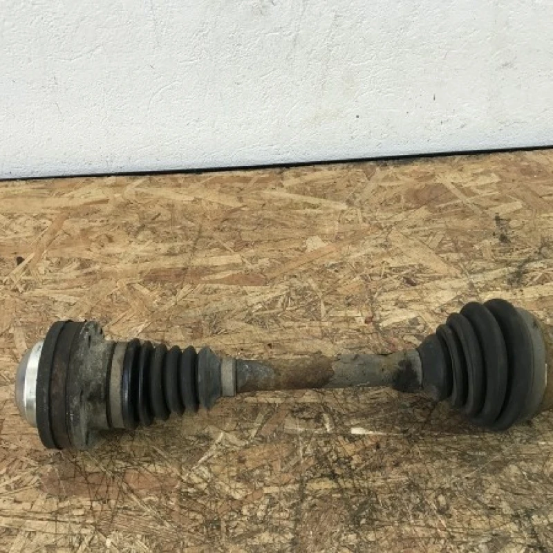 Planetara stanga fata / Volkswagen Passat B6 2007 / Directie si suspensie