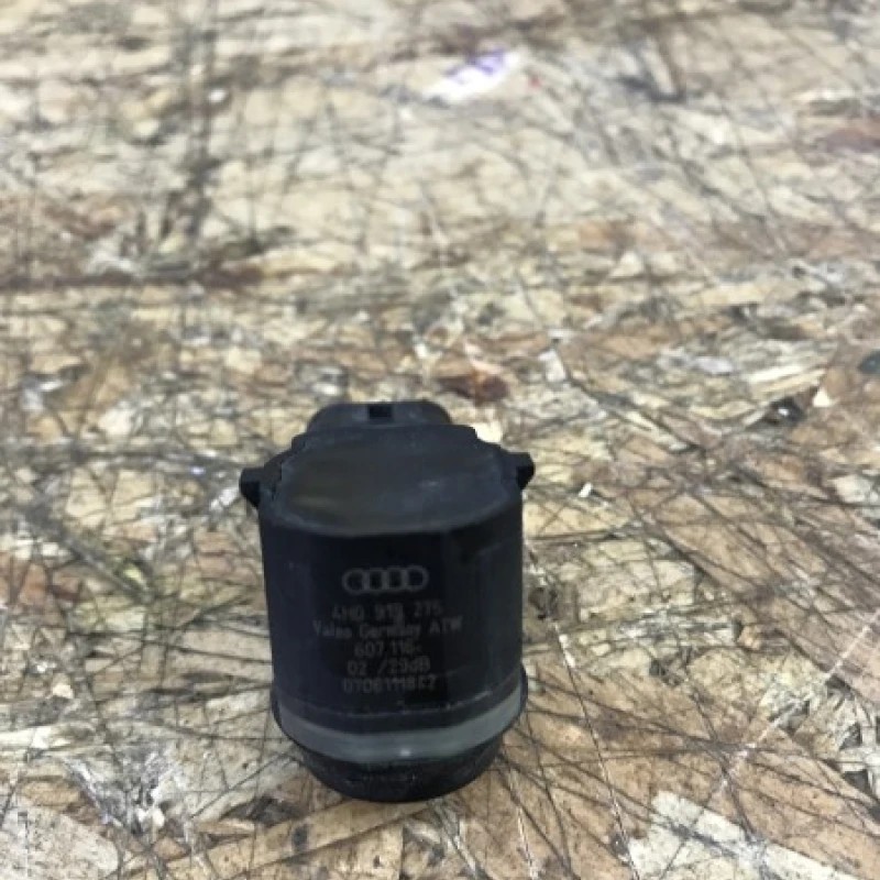 Senzor parcare Volkswagen Passat B7 2012