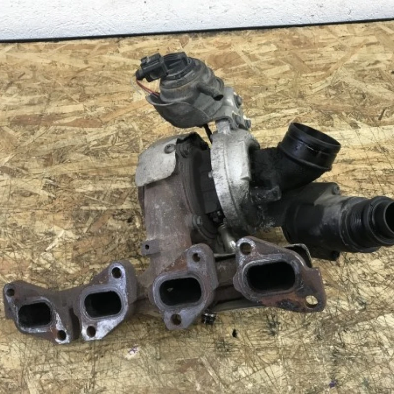 Turbosuflanta turbina Volkswagen 