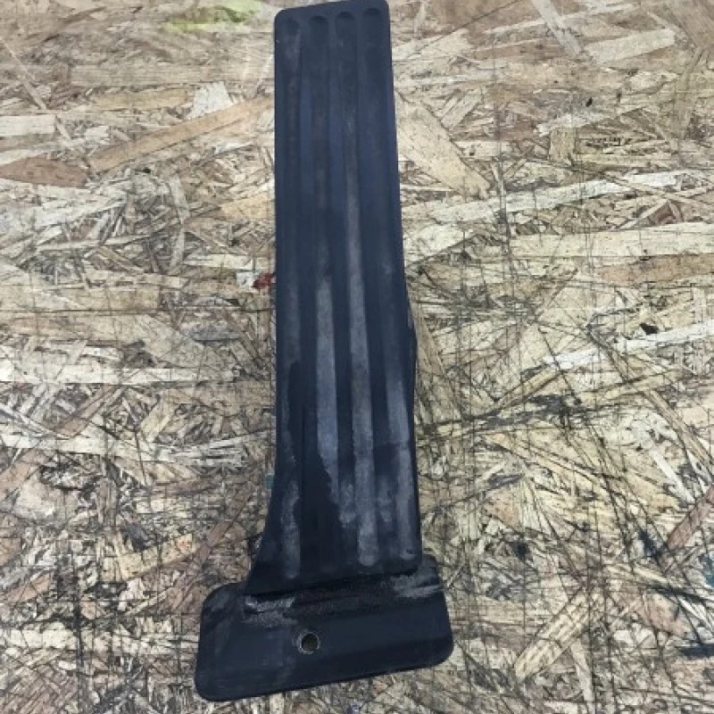 Pedala acceleratie / BMW Seria 5 F11 2012 / Caroserie, oglinzi si faruri