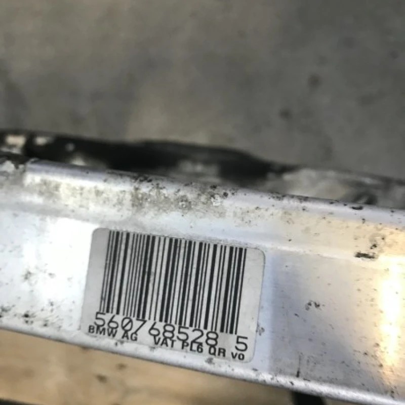 Jug motor punte fata / BMW Seria 5 F11 2012 / Caroserie, oglinzi si faruri